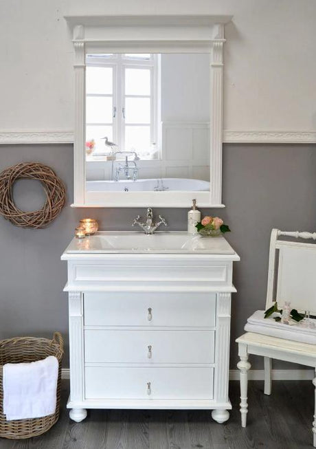 Washbasins in white