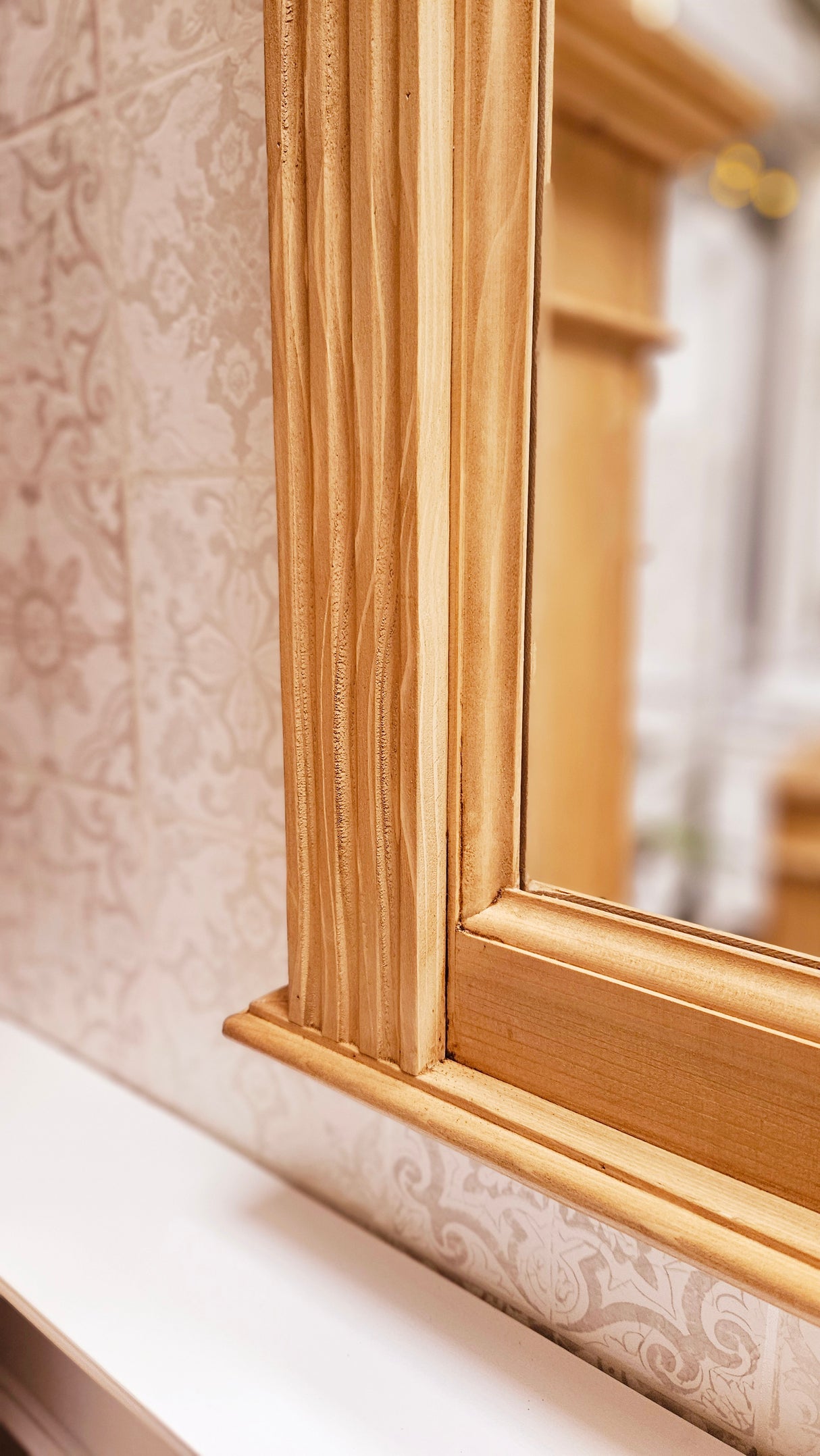 Capay L - solid country house mirror in the Wilhelminian style, waxed
