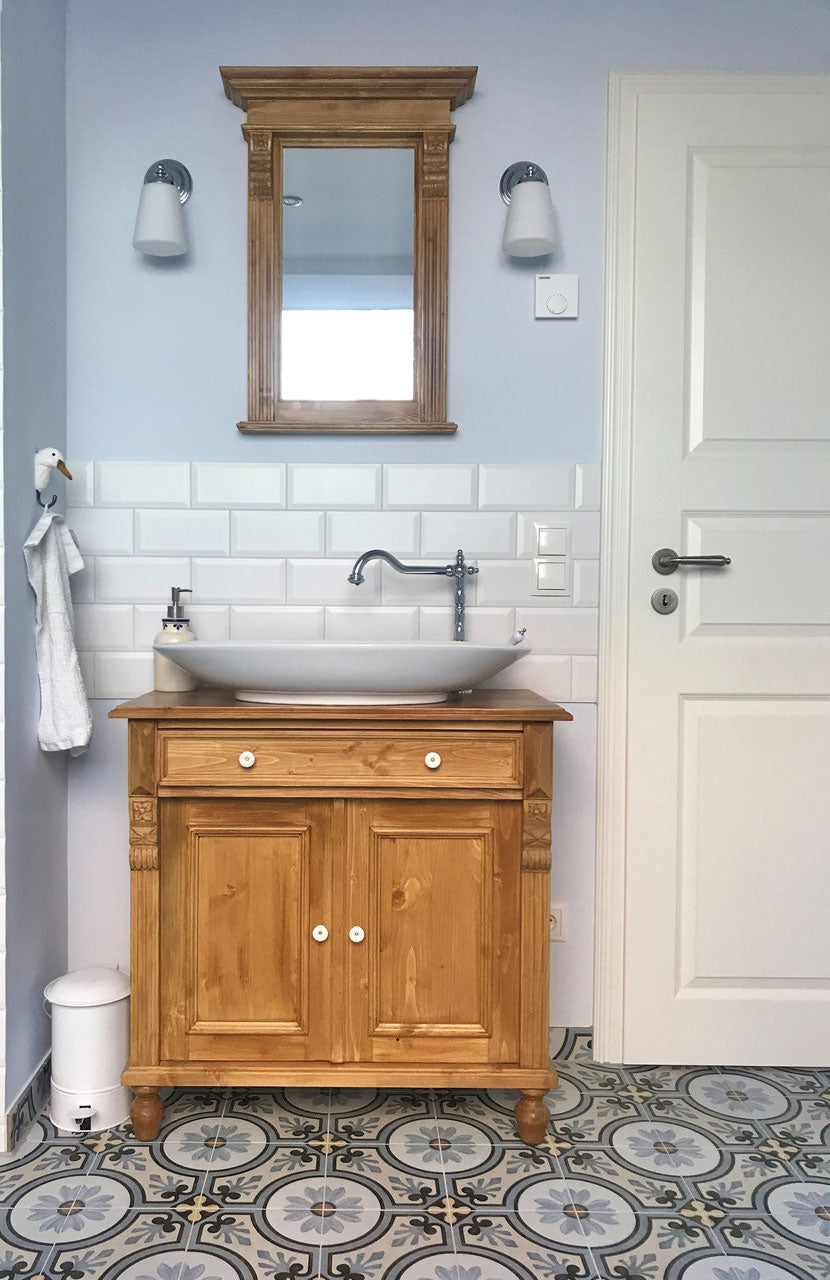 Capay - Solid wood country house mirror in the Wilhelminian style