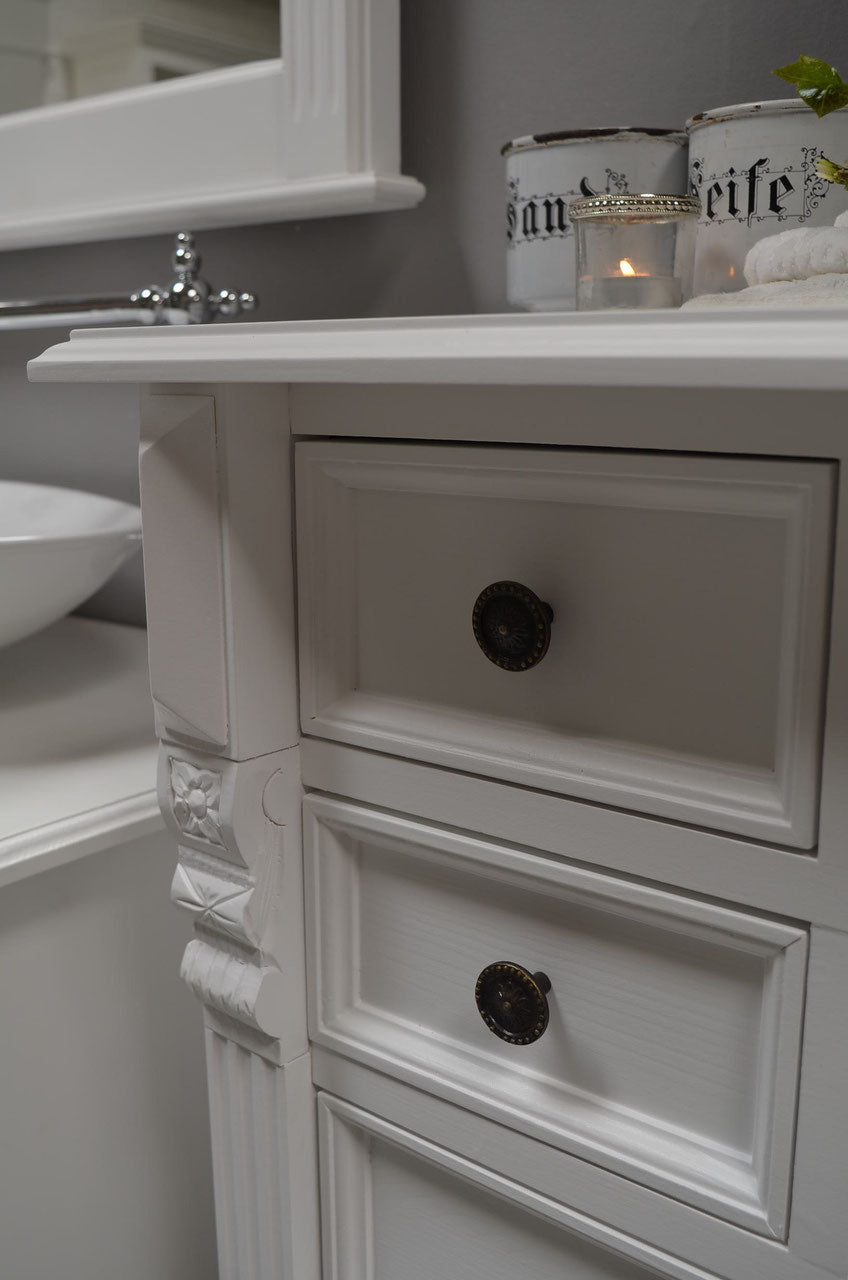 Élaine - Small tall cabinet in the Wilhelminian style, country house furniture in solid wood, white