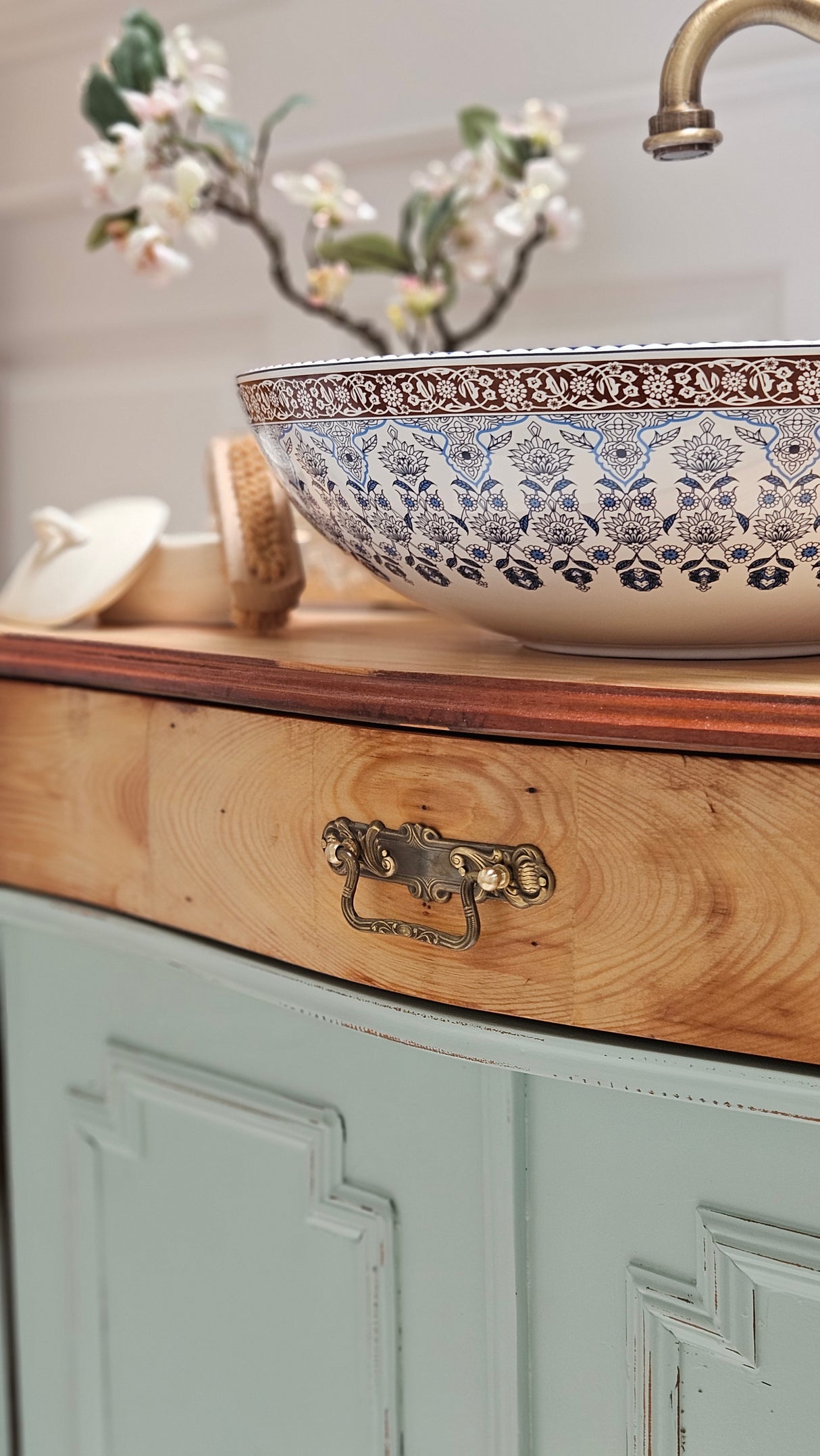 Florales Keramik Aufsatzbecken "Ida"