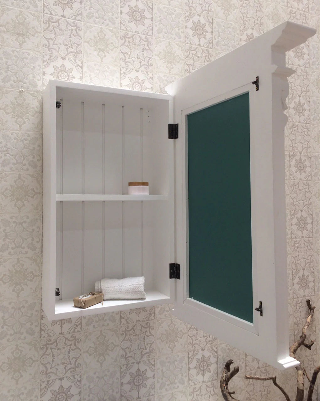 Éval - Art Nouveau style mirror cabinet, solid, pure white
