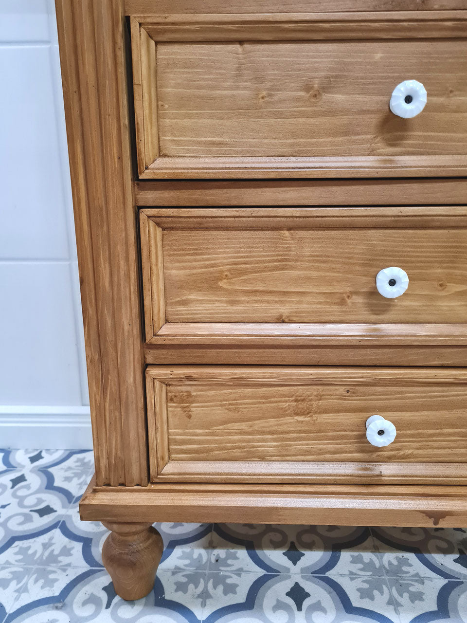 Havre - Small tall cabinet in Wilhelminian style, country house furniture in solid natural wood