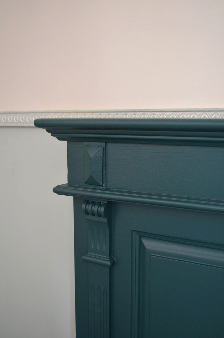"Iral" - wall paneling, wooden panels with cassettes made of solid wood in white