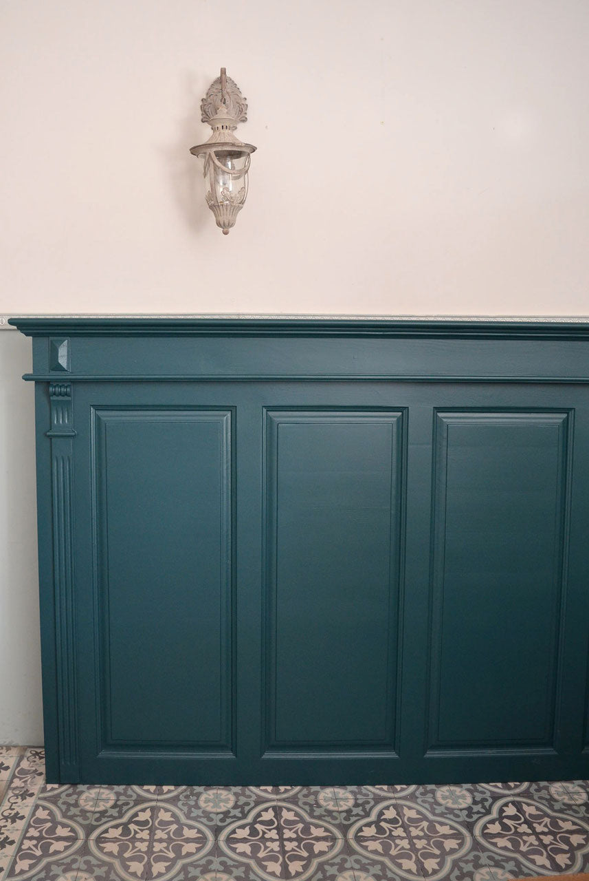"Iral" - wall paneling, wooden panels with cassettes made of solid wood in white