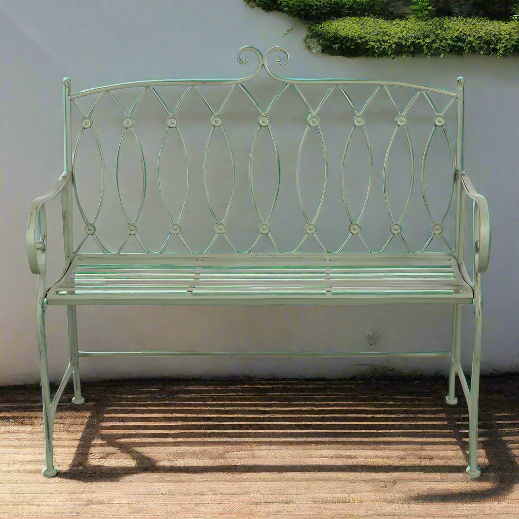 "Iris" - Landhaus Gartenbank