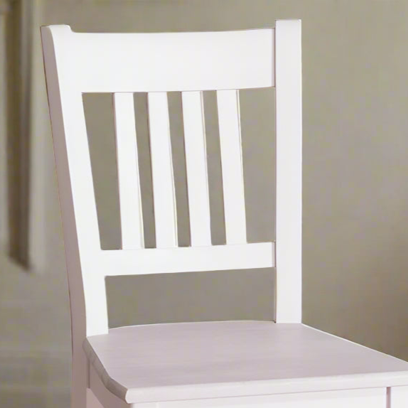 "Jasse" - Country-style chair made of solid wood