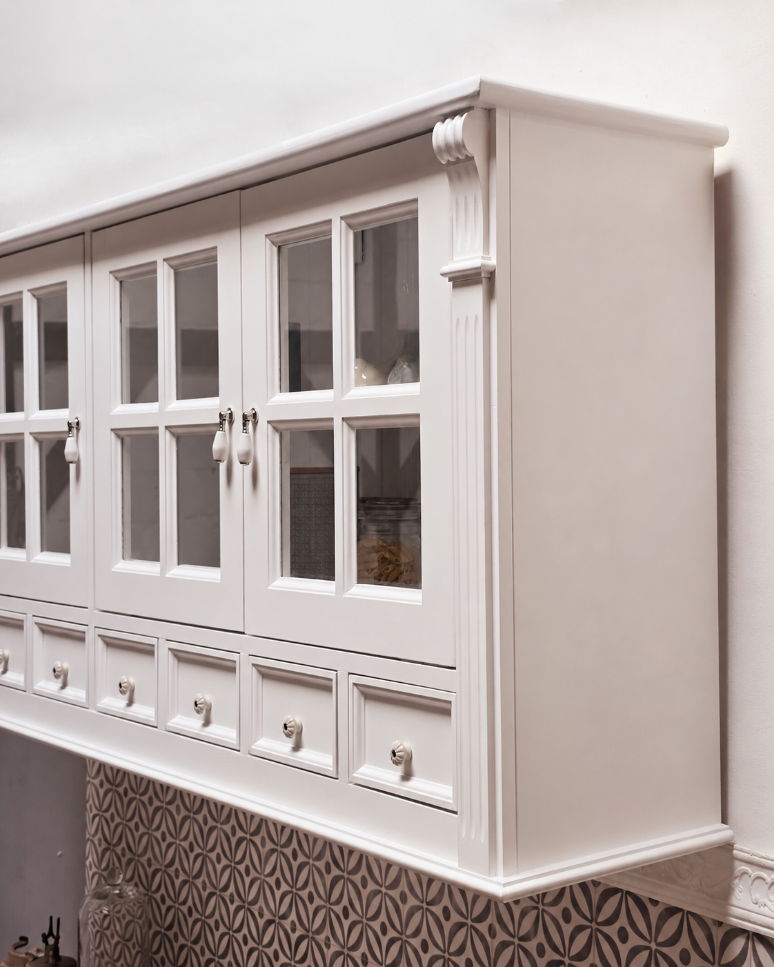 "Jutis" - Küchenhängeschrank im Landhaus-Look 150 cm