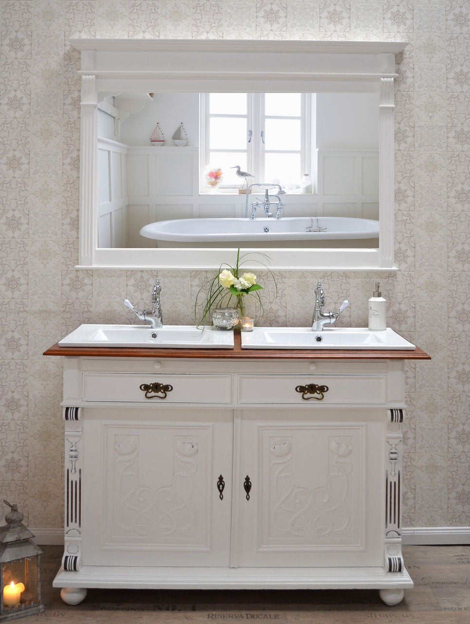 Lano - massive country house mirror in the Wilhelminian style