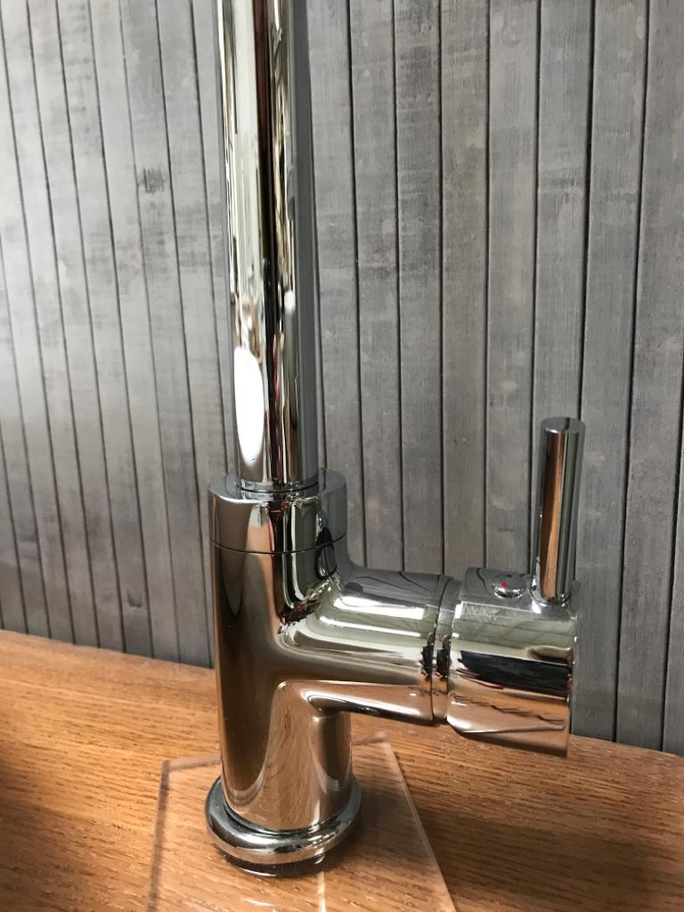 Tajo - grand robinet moderne et incurvé, mitigeur chromé