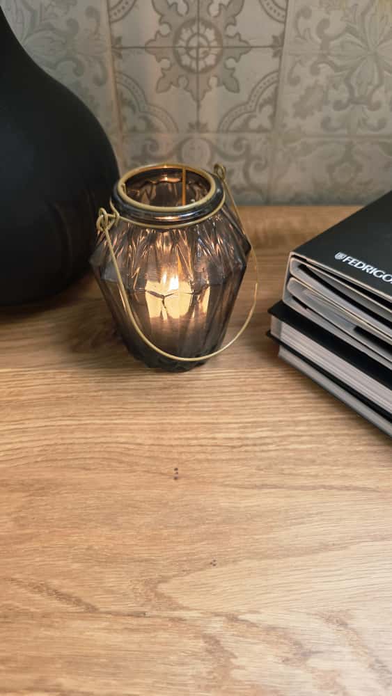 "Merim" : Buffet avec système de levage électrique pour téléviseur, 55 pouces