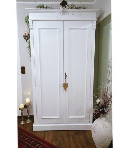 Eine Garderobe nach Maß: Perfekte Harmonie im Eingangsbereich