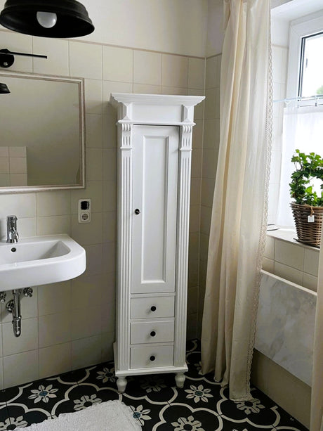 Mehr Stauraum im Badezimmer: Hochschrank „Marille“ im Landhausstil