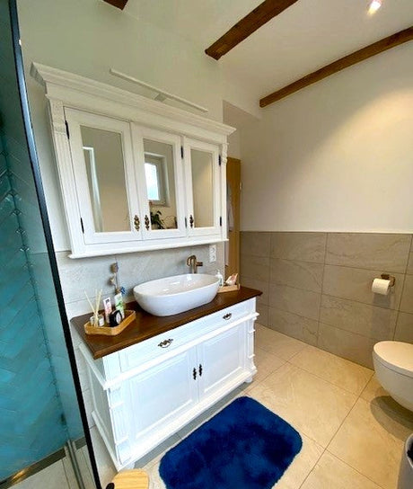 Sonderanfertigung „Luina“ im Traumbad – Landhausstil mit Charakter