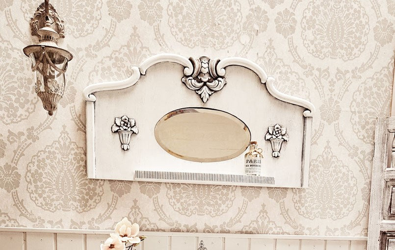 Country house mirror