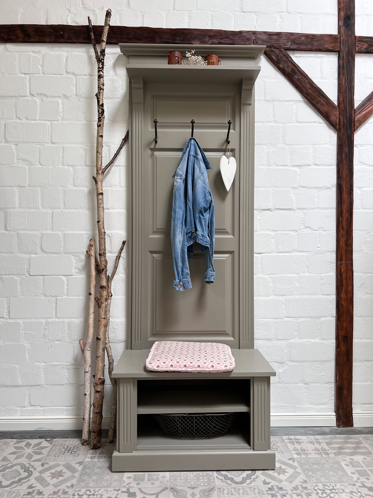 "Albi" - Garderobe im Landhausstil
