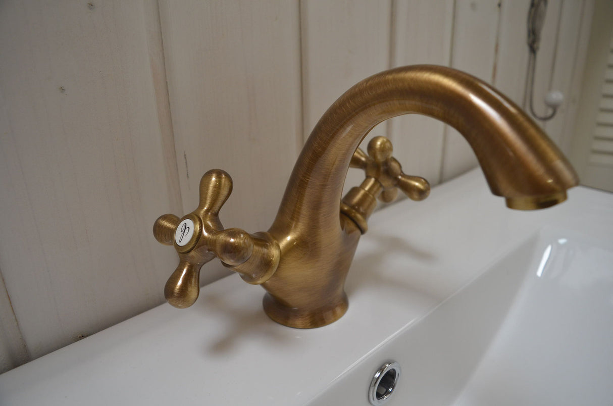 Amora bronze - Kreuzgriff-Armatur im Landhausstil inkl. Ablaufventil