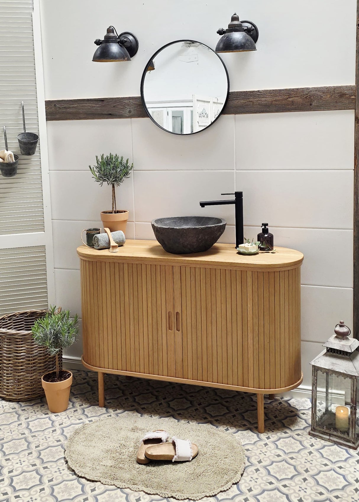 "Boroy" - Waschtisch im modernen Landhausstil mit Flusssteinbecken | PURE-Serie von L&L