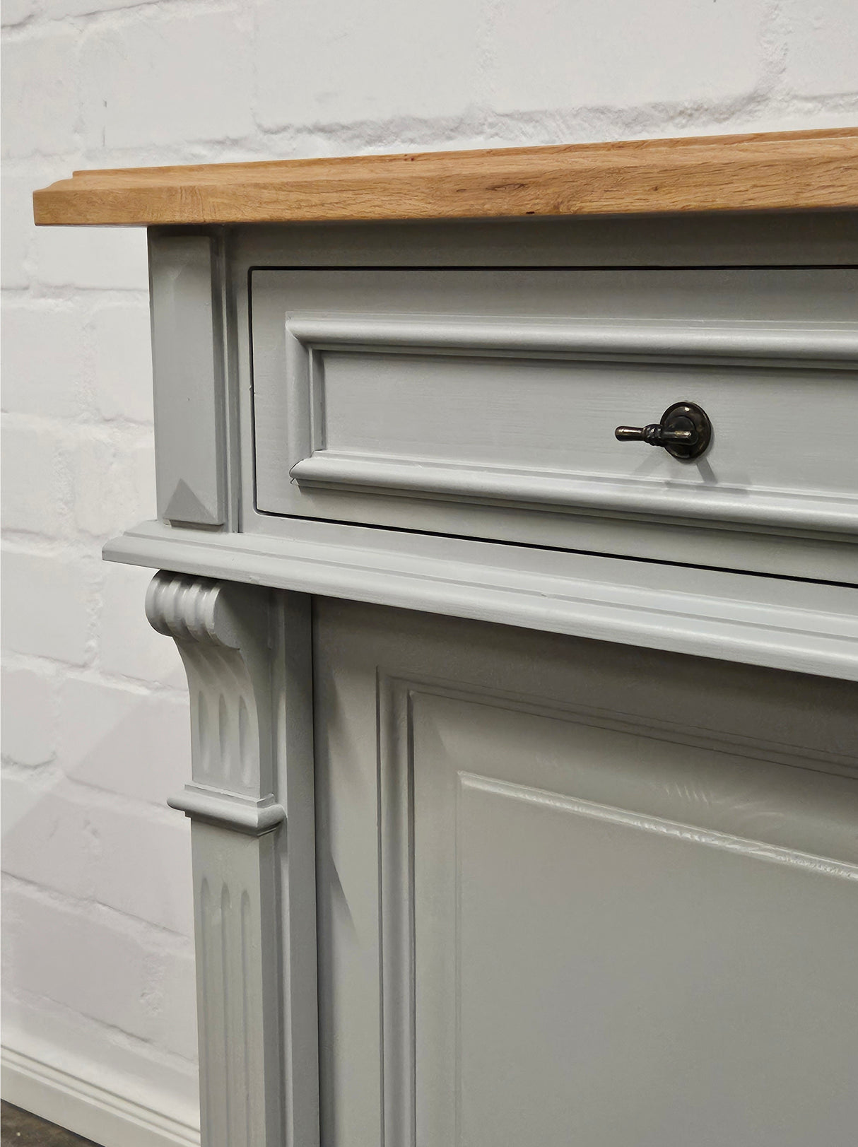 "Ciame" : commode avec TV lift pour 46 pouces ou 65 pouces