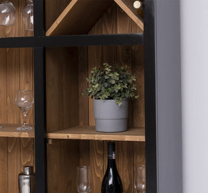 "Colon Noir" - Charmantes Landhaus-Buffet in schwarz mit Platz für Gläser und Weinflaschen
