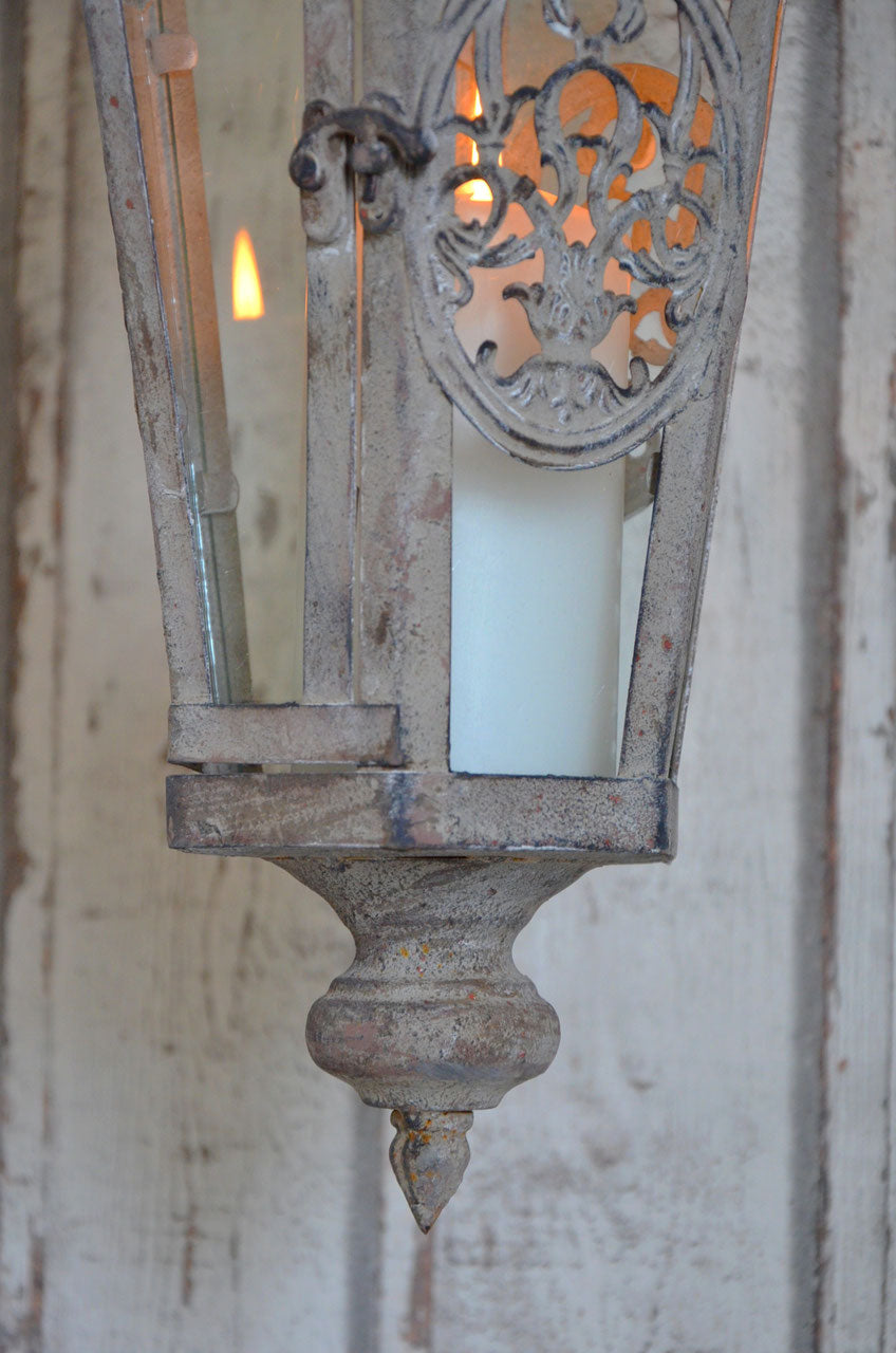 Elian - Wall lantern in country house style