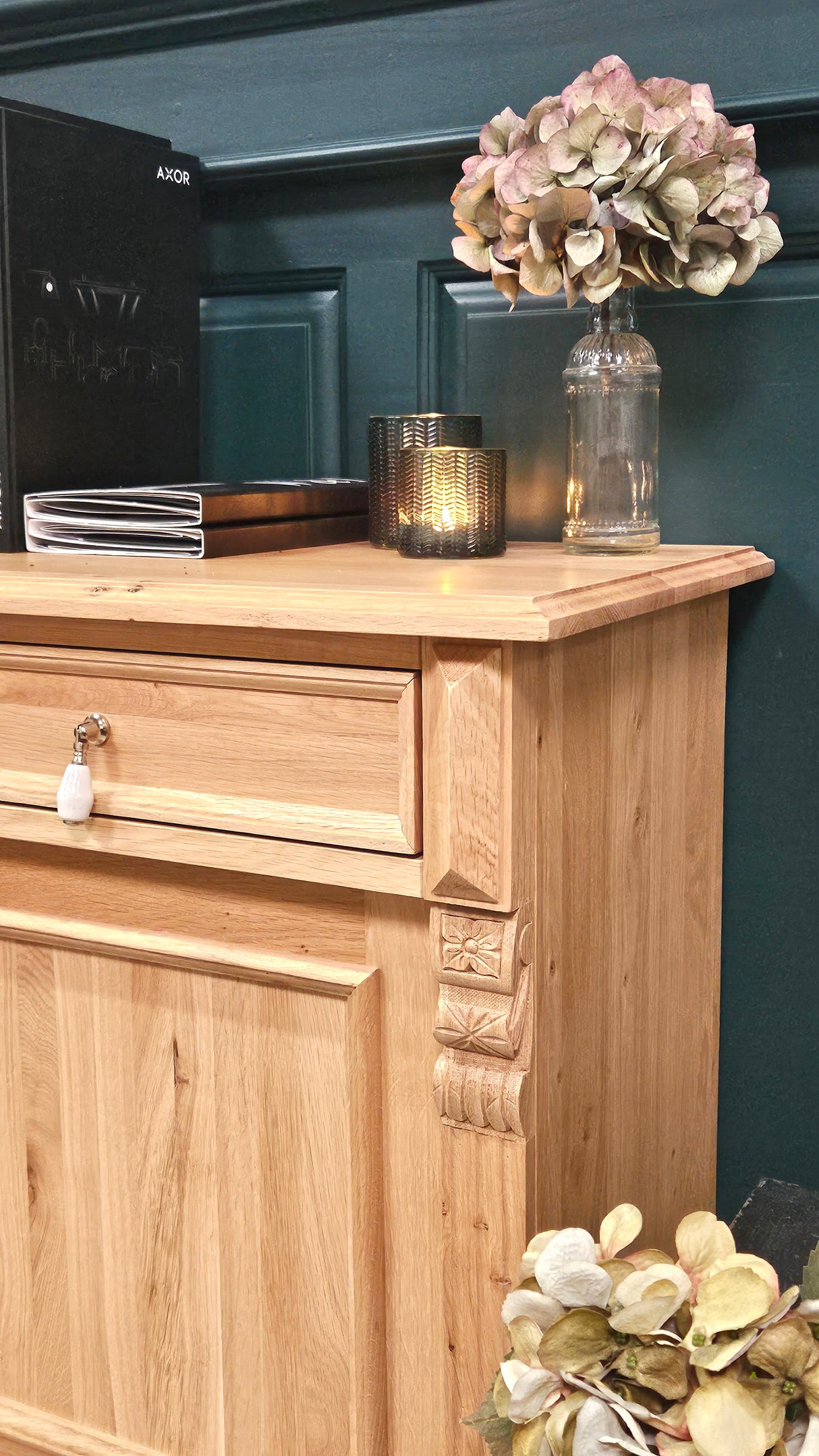 "Eystrup" -Commode de campagne en chêne massif Scandinave