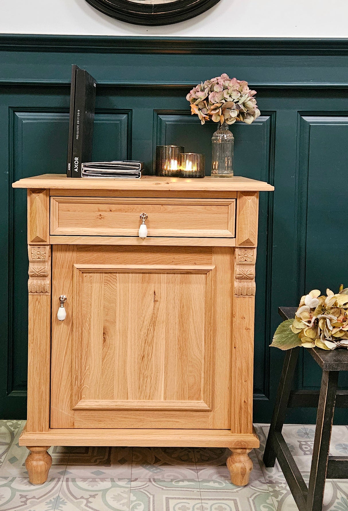 "Eystrup" -Commode de campagne en chêne massif Scandinave