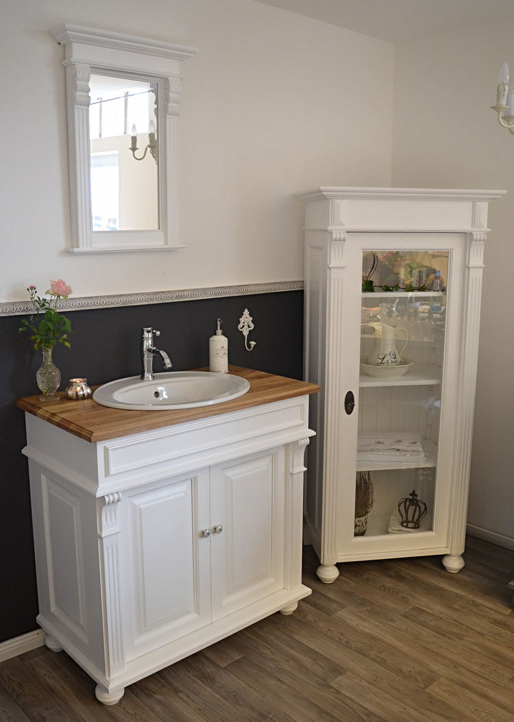 Faro - Eleganter, weißer Badezimmer-Schrank im Landhaus-Stil
