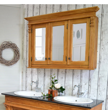 Fontaine - Large mirror cabinet with three doors in a country house look