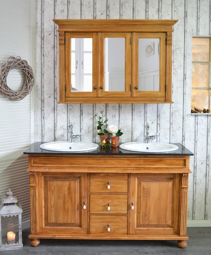 Fontaine - Large mirror cabinet with three doors in a country house look