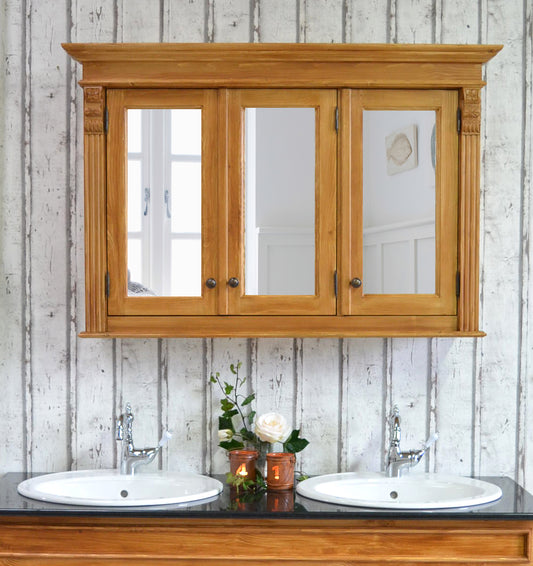 Fontaine - Großer Spiegelschrank mit drei Türen im Landhaus-Look