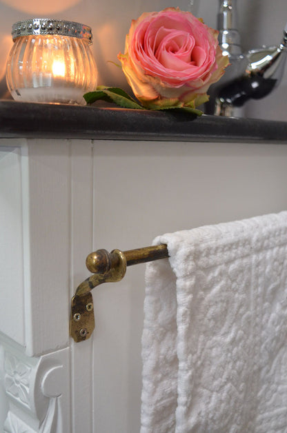 Towel rail in bronze - nostalgic