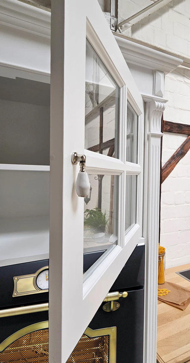 "Julier Noire" inkl. Multifunktionsgerät: Mikrowellen-Schrank im Antik-Look  84 cm