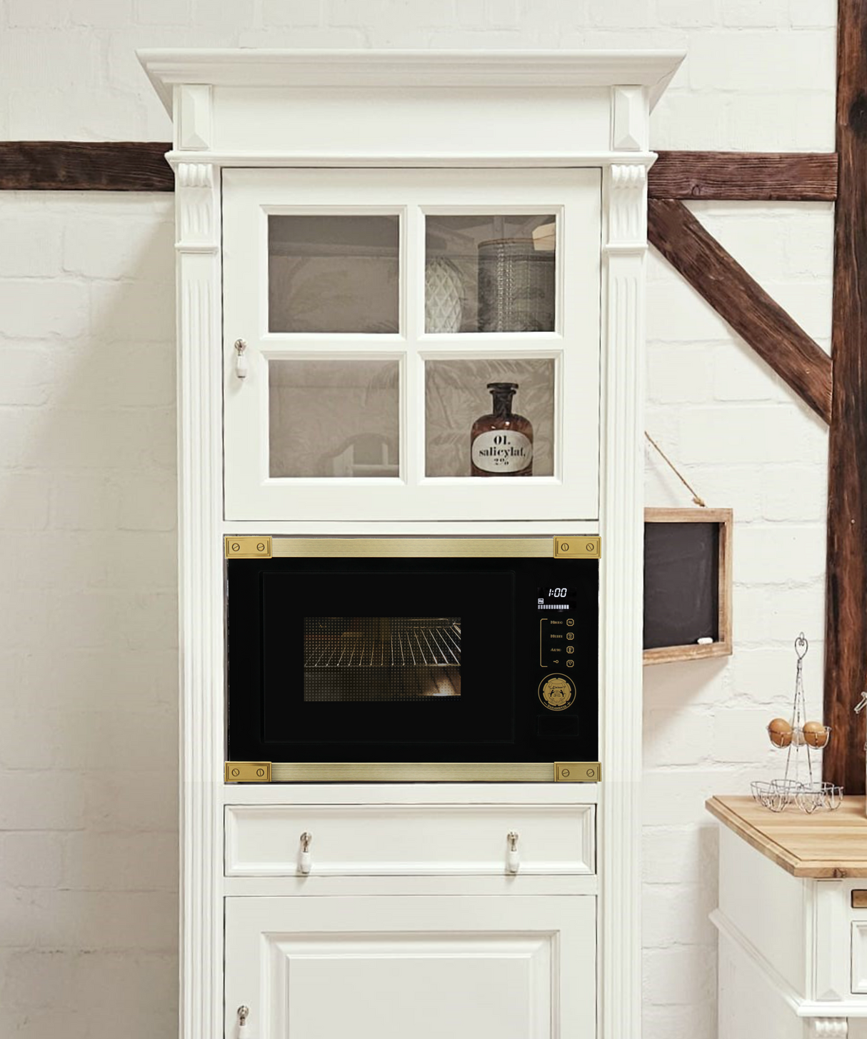 "Julier Noire" inkl. Multifunktionsgerät: Mikrowellen-Schrank im Antik-Look  84 cm