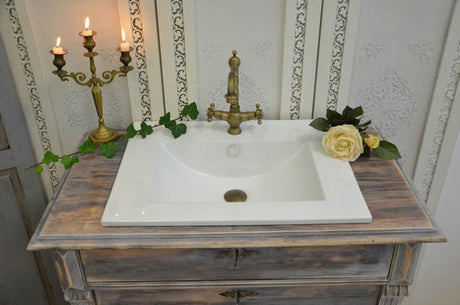 Kleines Einlasswaschbecken aus Keramik