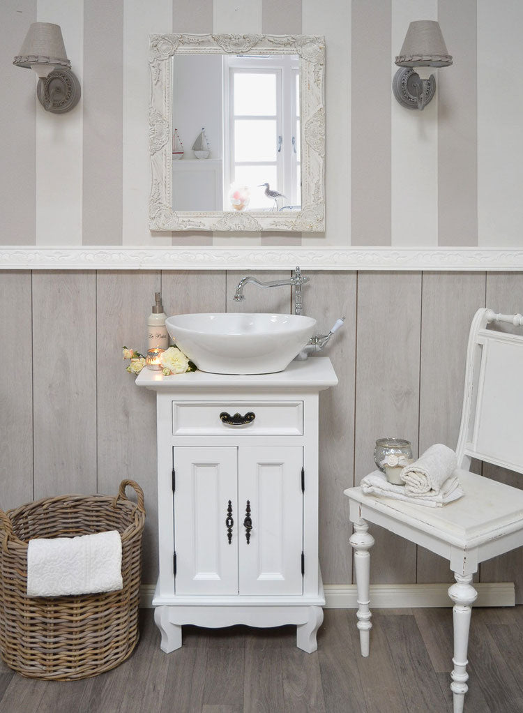 "Loutrice" kleiner, weißer Landhaus-Waschtisch im romantischen Stil