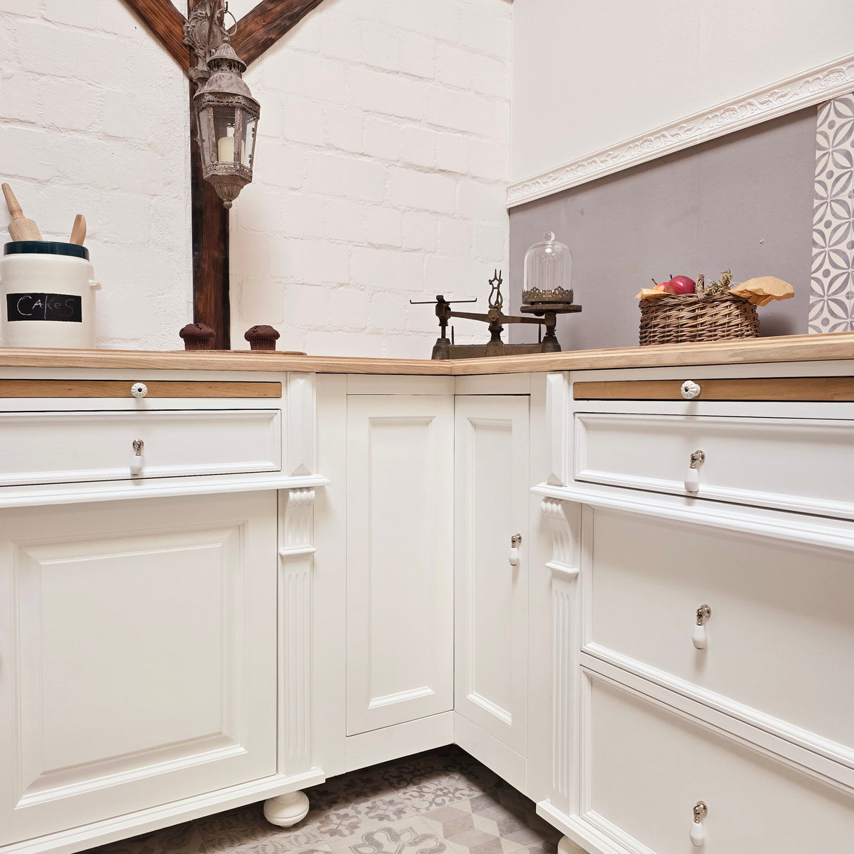 "Milo" - Eckschrank im Landhaus-Look 98 cm