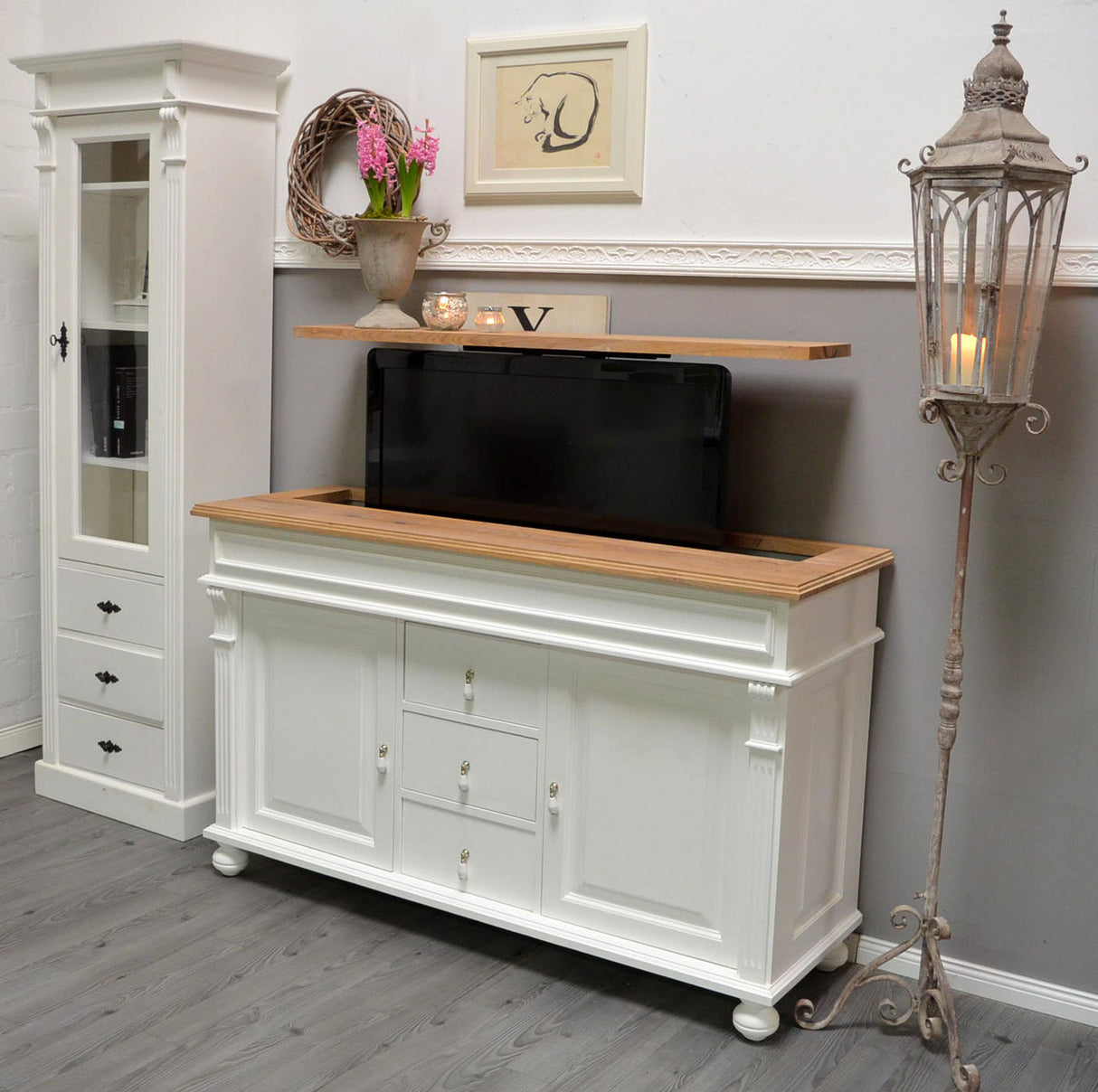 "Noemi": TV cabinet with lift for 55 inch or 65 inch in country house style