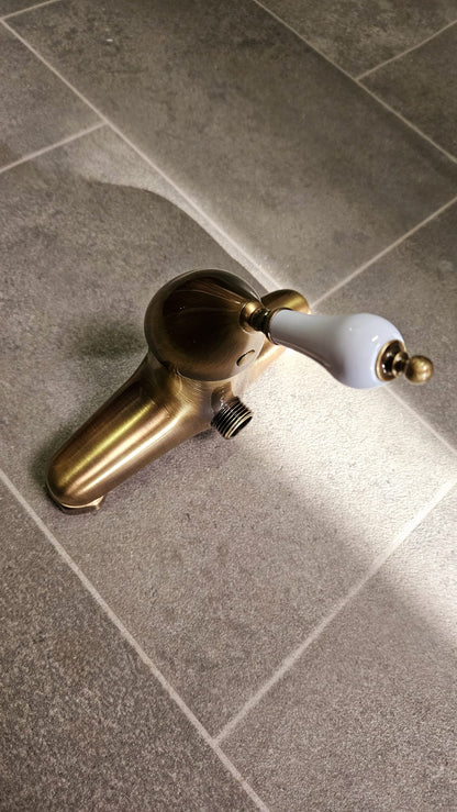 Picton bronze - Matching shower fittings (surface-mounted)