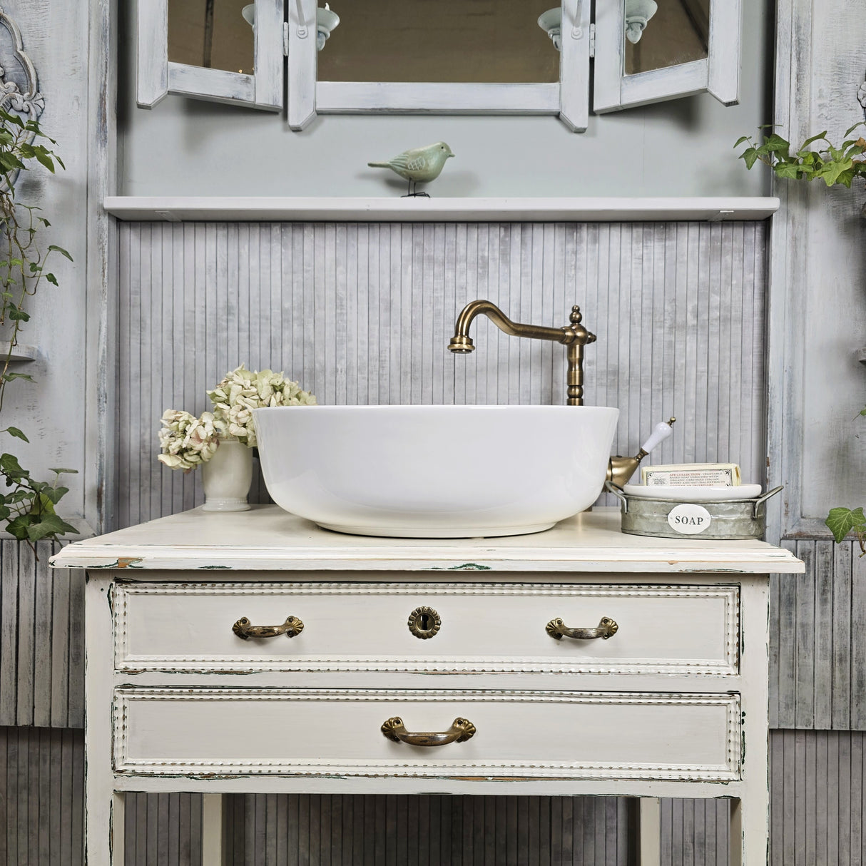 "Pilvi"- Antiker Landhaus Waschtisch 70 cm