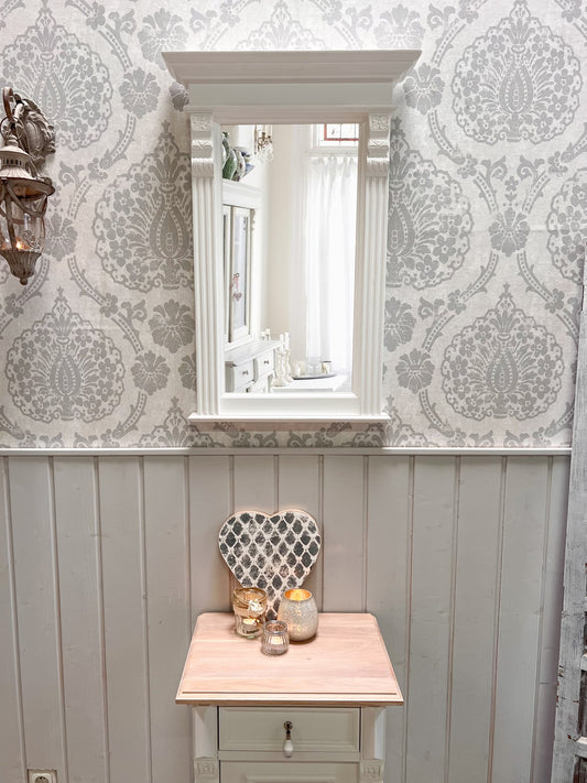 "Rail" - Country house mirror in white for hallway & living area