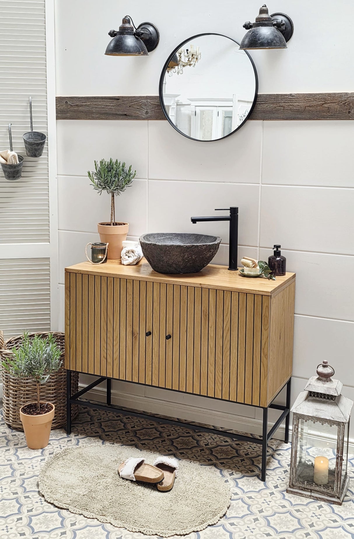 "Ratrid" - Waschtisch im modernen Landhausstil mit Flusssteinbecken | PURE-Serie von L&L