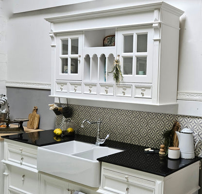 "Stone" - Sink cabinet with granite stone top in country house style