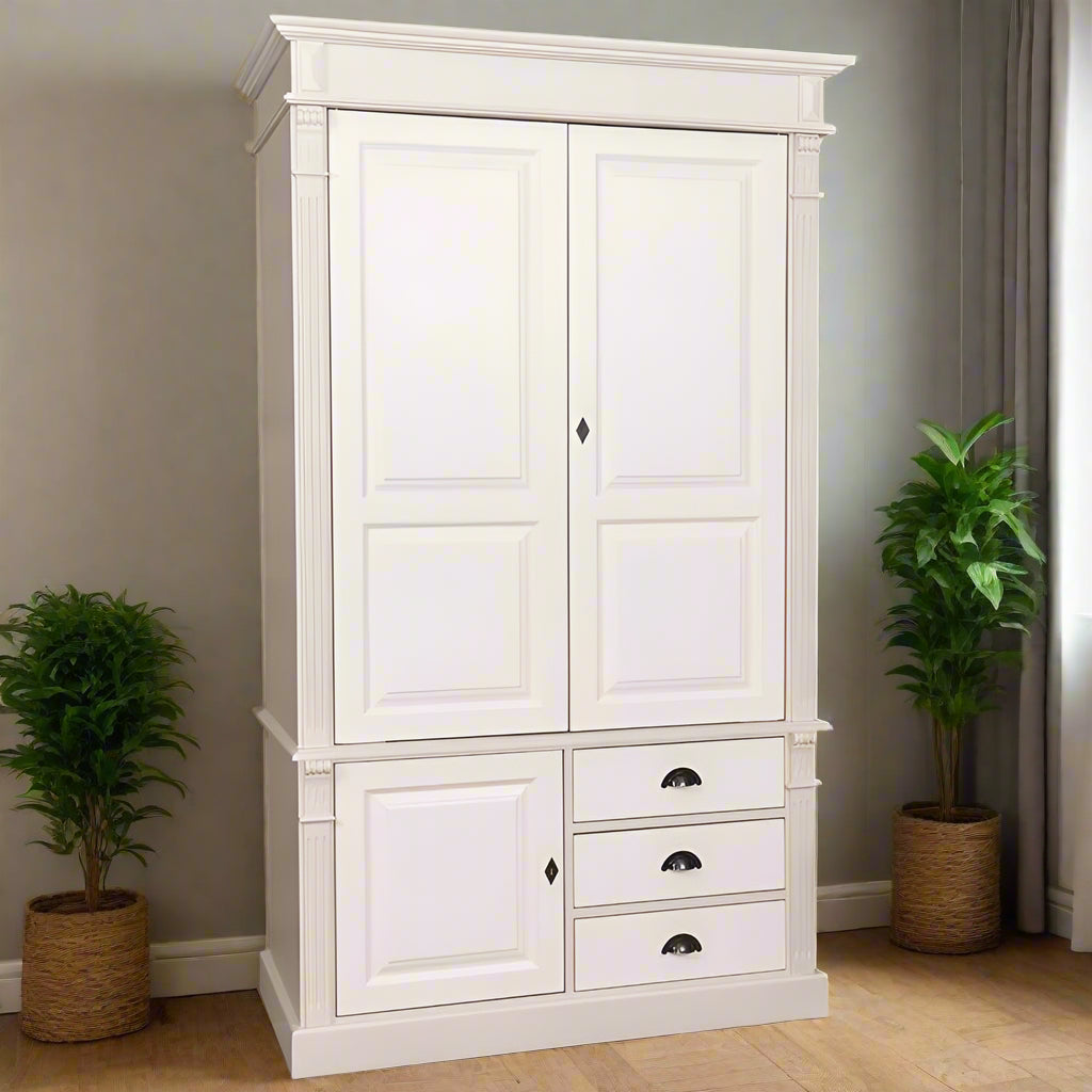 vjenna" - eleganter landhaus-kleiderschrank im gründerzeitstil