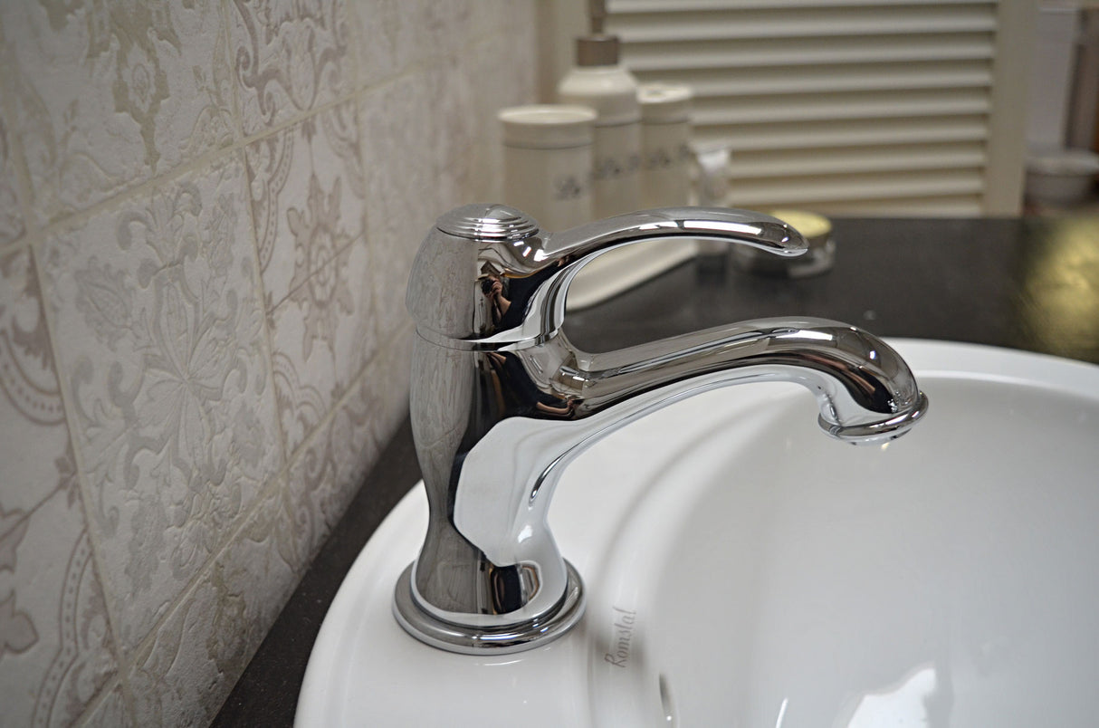 Werra chrome - Classic single lever mixer in country house style incl. drain valve