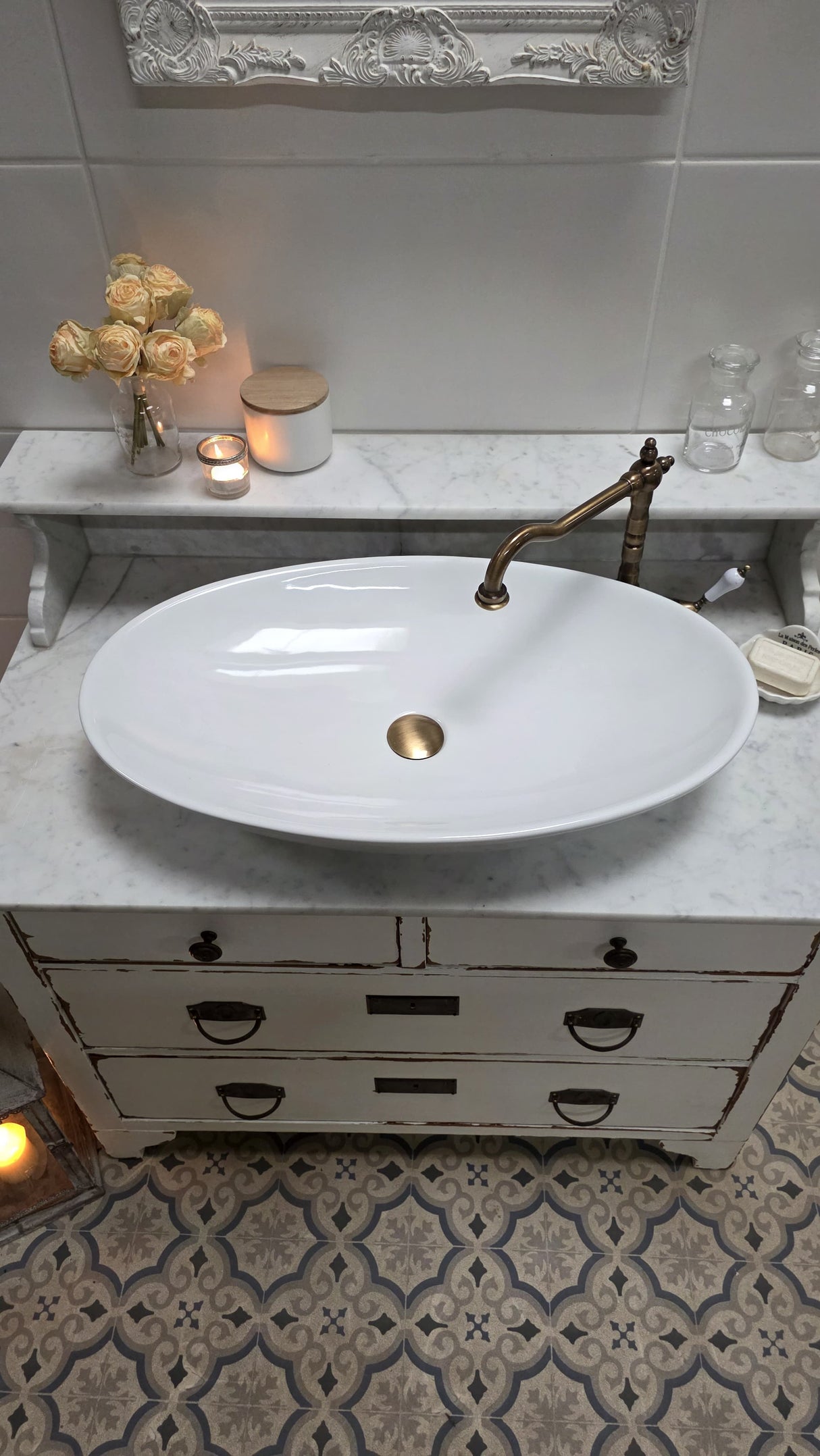 "Ceyla" Marmor Shabby-Chic Waschtisch