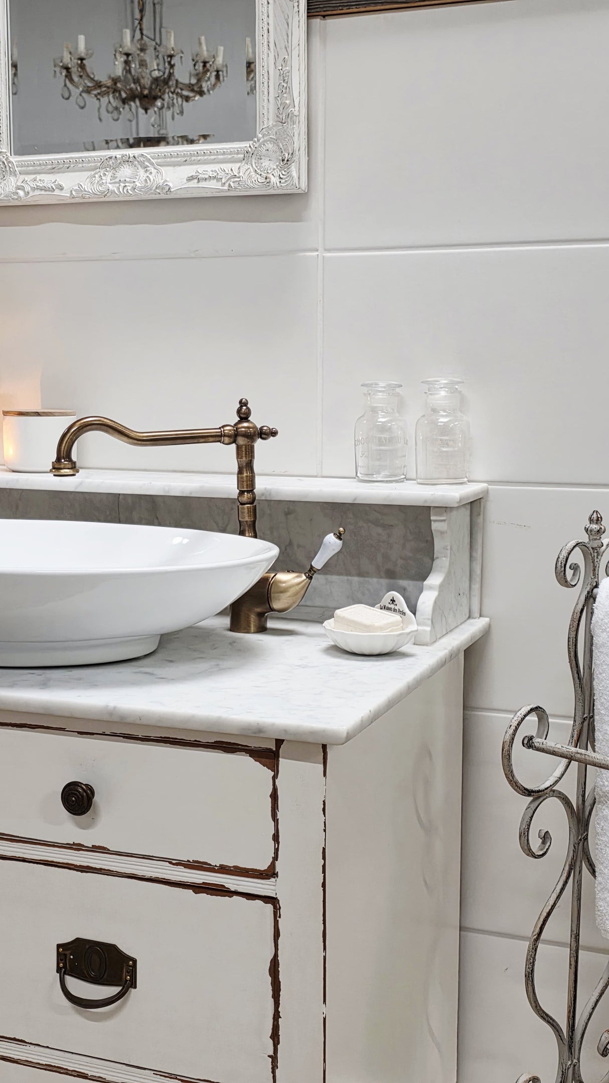 "Ceyla" Marmor Shabby-Chic Waschtisch