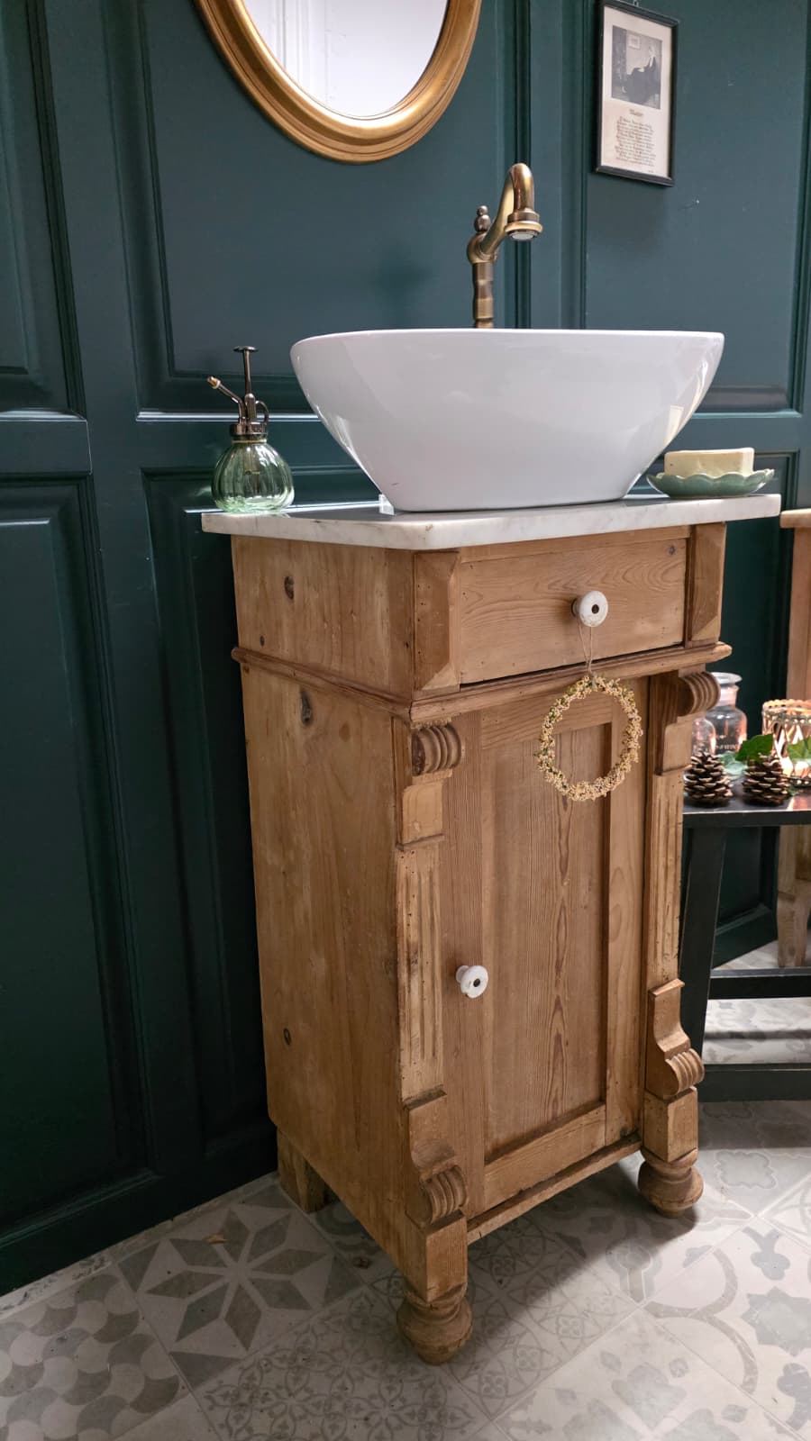 "Levon"- Antiker Landhaus Waschtisch