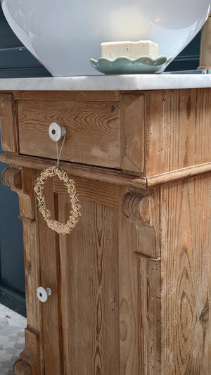 "Levon"- Antiker Landhaus Waschtisch