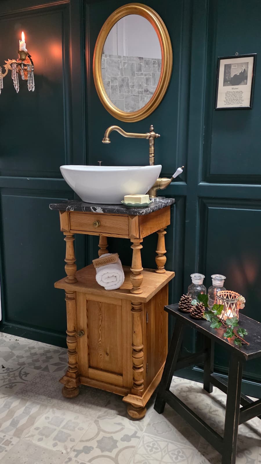 "Reta"- Antiker Landhaus Waschtisch